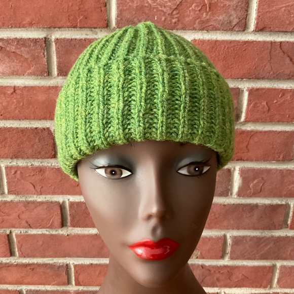 Bartlettyarns Since 1821 Wool Green Knit Cuffed Beanie O/S Made in U.S.A. NWOT - Picture 3 of 11